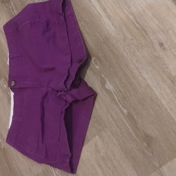 Old Navy Women Size 2 Favorite Purple Khakis Short - Picture 15 of 15
